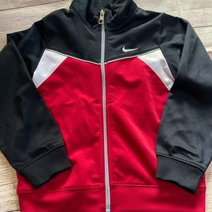 Boys Nike Size 6 Dri Fit Zipper Jacket